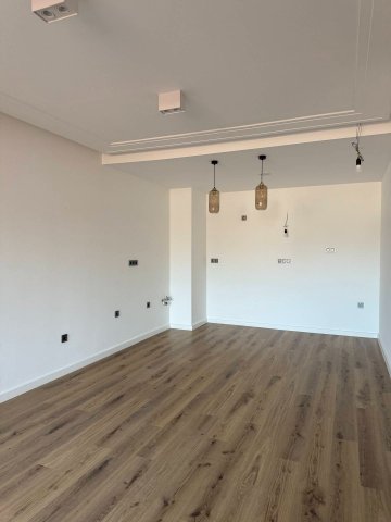 Eladó téglalakás, Siófokon 91.5 M Ft, 2 szobás