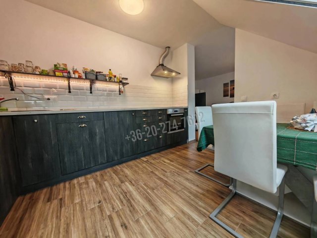 Eladó téglalakás, Egerben, Mária utcában 84.9 M Ft, 5 szobás