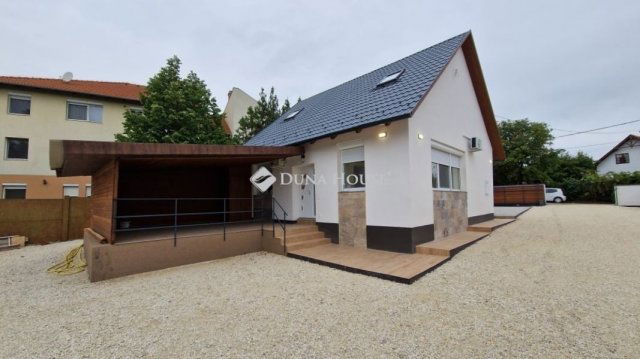 Eladó családi ház, Érden 109.9 M Ft, 5 szobás