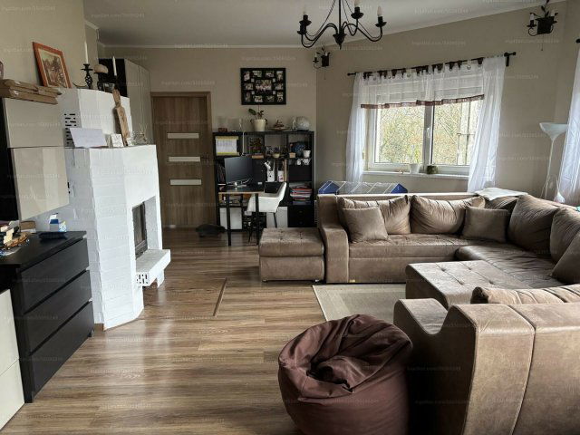 Eladó családi ház, Nagymaroson, Szálloda úton 149.9 M Ft