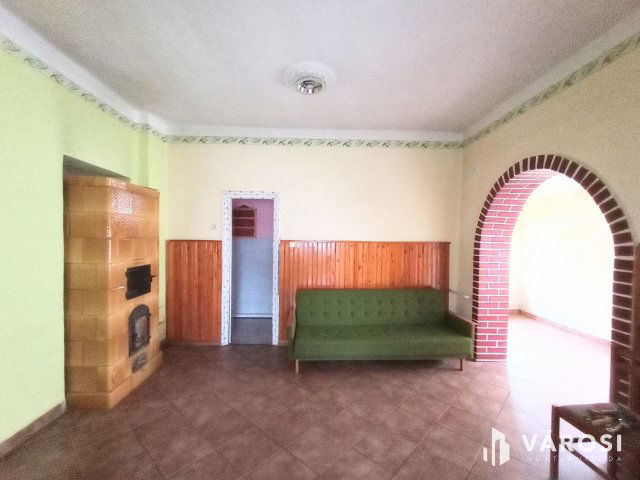 Eladó családi ház, Pásztón 13.8 M Ft, 6 szobás