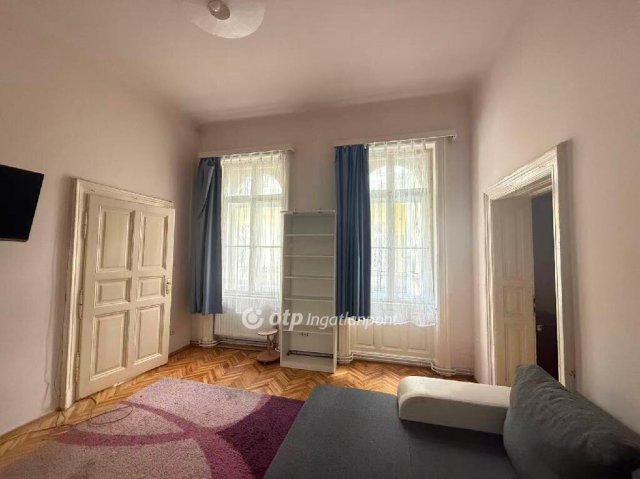 Eladó téglalakás, Budapesten, VI. kerületben 96 M Ft, 3 szobás