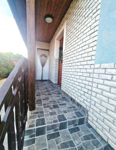 Eladó családi ház, Hegyeshalomban 93 M Ft, 3+1 szobás