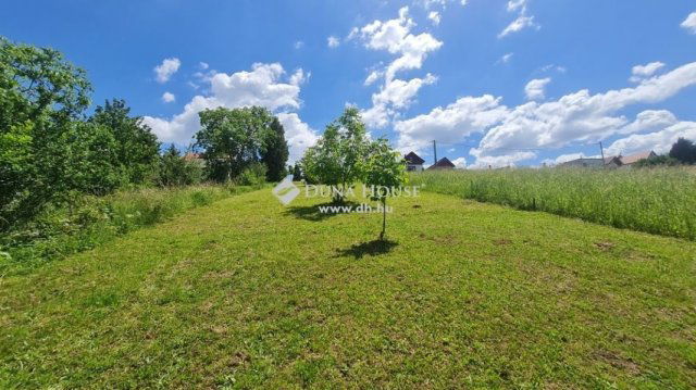 Eladó családi ház, Zalaegerszegen 13 M Ft, 2 szobás