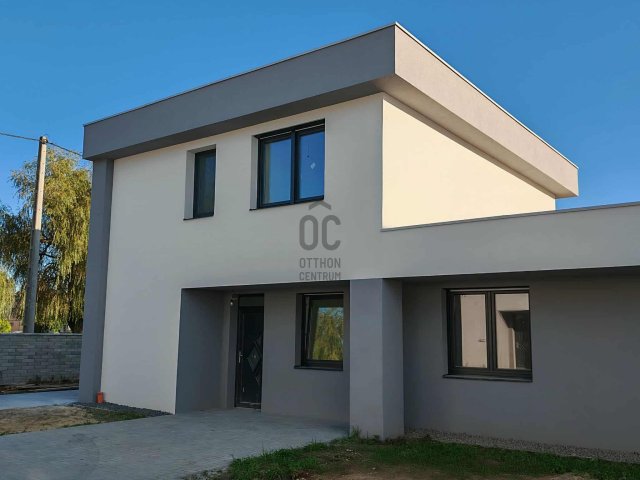 Eladó sorház, Ajkán 81 M Ft, 3 szobás / költözzbe.hu
