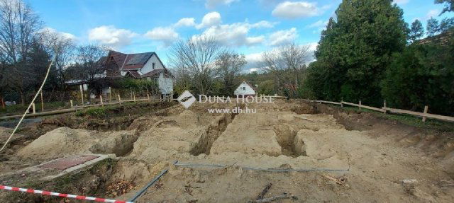 Eladó ikerház, Gödön 79.8 M Ft, 3 szobás / költözzbe.hu