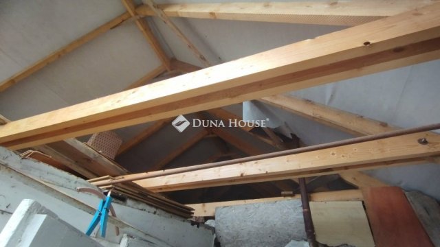 Eladó nyaraló, Diósdon 35 M Ft, 2 szobás / költözzbe.hu