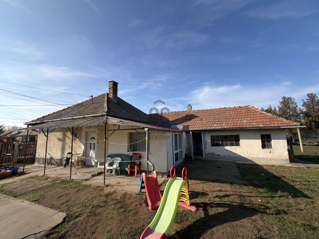 Eladó családi ház, Kókán 29.5 M Ft, 3 szobás