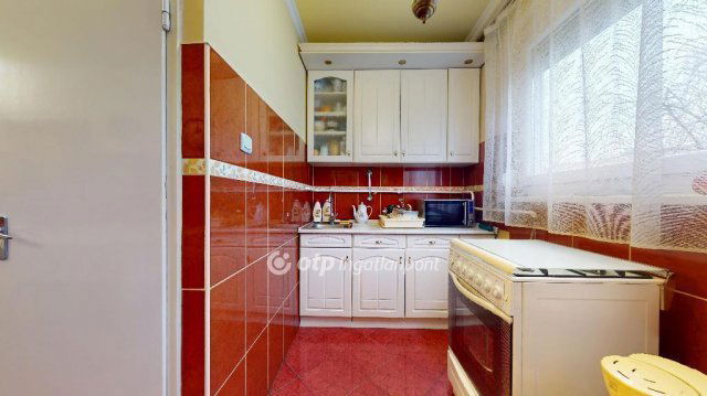 Eladó panellakás, Miskolcon 27.9 M Ft, 2 szobás