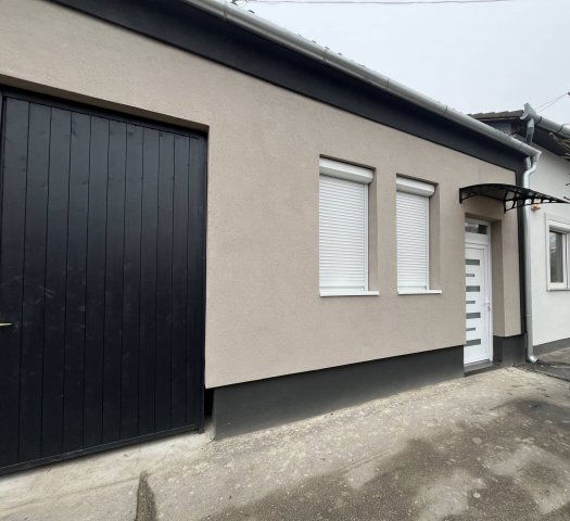 Eladó téglalakás, Gyulán 23.5 M Ft, 1 szobás