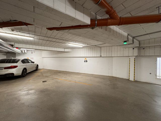 Eladó garázs, Pécsett, Boszorkány úton 6.49 M Ft