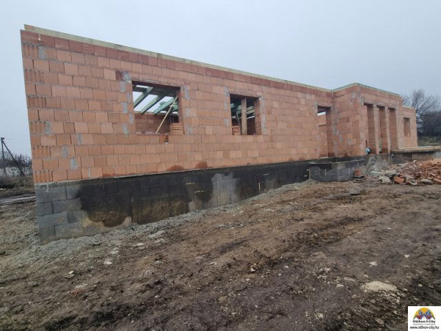 Eladó ikerház, Érden 54 M Ft, 3 szobás / költözzbe.hu