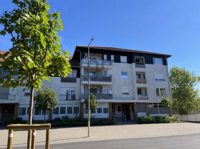 Eladó ipari ingatlan, Budapesten, IV. kerületben 85 M Ft