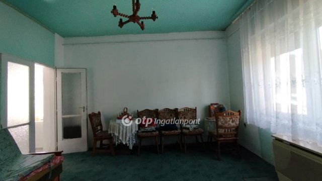 Eladó családi ház, Jászberényben 45 M Ft, 5 szobás