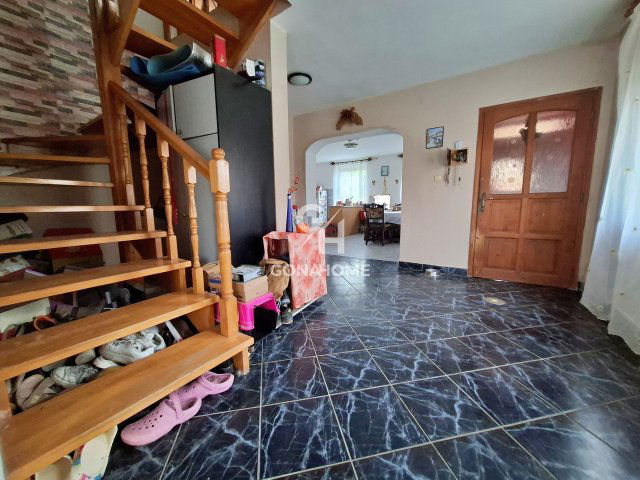 Eladó családi ház, Berhidán 54.99 M Ft, 3 szobás