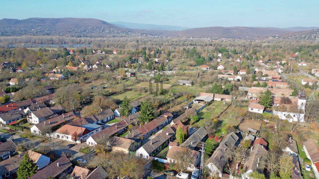 Eladó családi ház, Kisorosziban 44.9 M Ft, 4 szobás