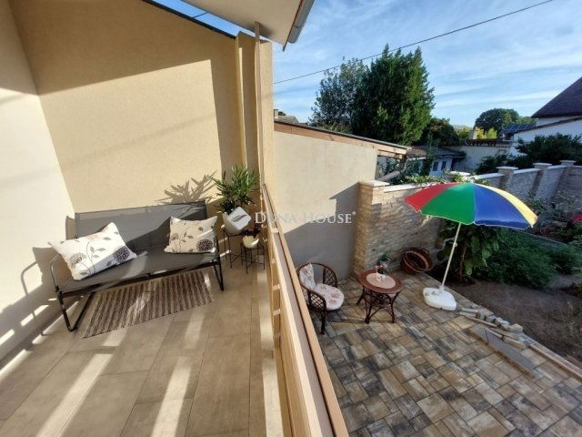 Eladó családi ház, Baján 67.9 M Ft, 3 szobás