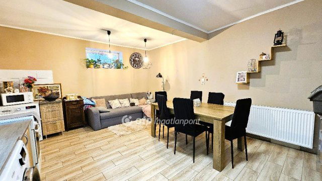 Eladó családi ház, Szentesen 38 M Ft, 2+1 szobás