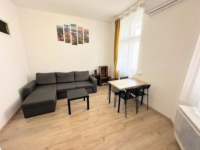 Eladó téglalakás, XIII. kerületben, Kresz Géza utcában