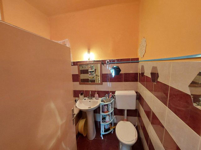 Eladó családi ház, Szalaszenden 20 M Ft, 2 szobás