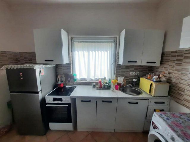 Eladó családi ház, Budapesten, XV. kerületben 60 M Ft