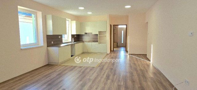 Eladó családi ház, Debrecenben 139 M Ft, 3+1 szobás