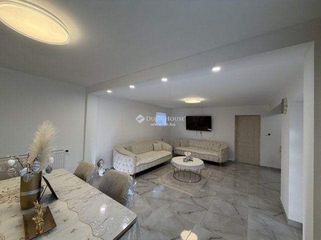 Eladó családi ház, Bocföldén 64.99 M Ft, 4 szobás