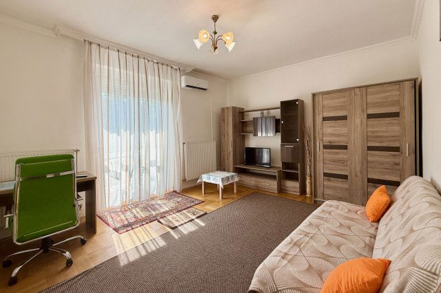 Kiadó téglalakás, albérlet, Debrecenben 260 E Ft / hó, 2 szobás