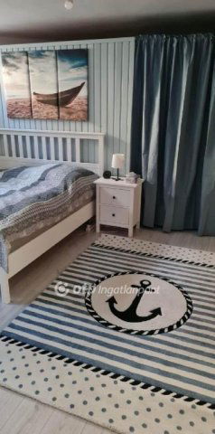 Eladó családi ház, Veresegyházon 129 M Ft, 7 szobás