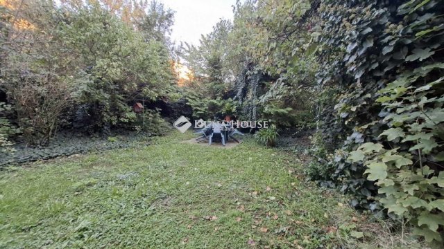 Eladó téglalakás, Szombathelyen 28 M Ft, 2 szobás