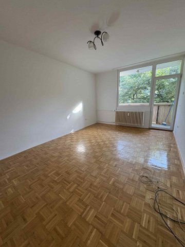 Eladó téglalakás, Tatabányán 41.5 M Ft, 2 szobás