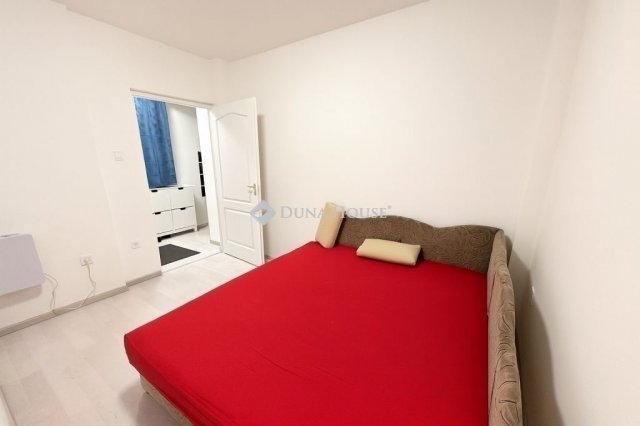 Eladó családi ház, Sülysápon 34.9 M Ft, 2 szobás