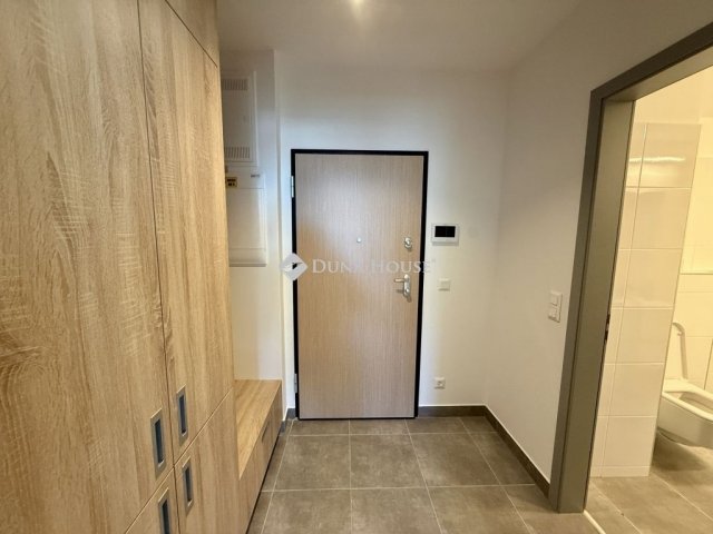 Eladó téglalakás, Budapesten, XIII. kerületben 72.5 M Ft