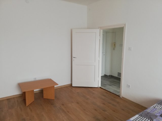 Eladó téglalakás, Miskolcon, Petneházy Dávid utcában 26.9 M Ft