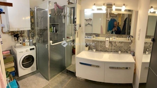 Eladó téglalakás, Budapesten, IX. kerületben 147 M Ft, 3 szobás