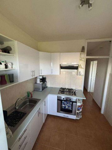 Eladó panellakás, Debrecenben 62.5 M Ft, 3 szobás