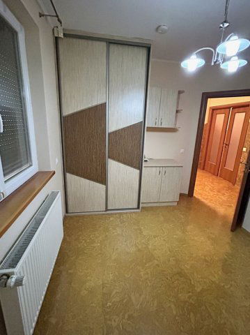 Kiadó családi ház, albérlet, Debrecenben 700 E Ft / hó