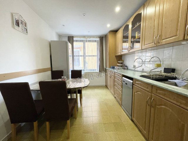 Eladó téglalakás, Sopronban 59.9 M Ft, 2 szobás