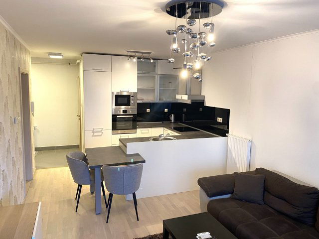 Kiadó téglalakás, albérlet, XI. kerületben, Kanizsai utcában