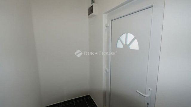 Eladó családi ház, Zalaszentivánon 130 M Ft, 2 szobás