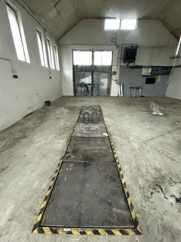 Kiadó ipari ingatlan, Győrzámolyon 200 E Ft / hó