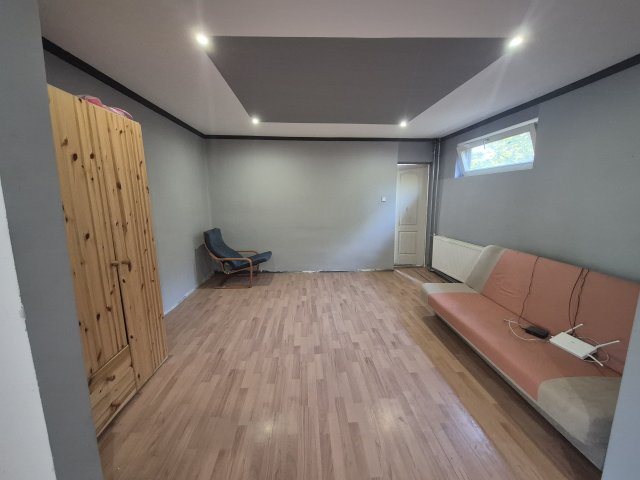 Eladó családi ház, Ecséden 20.6 M Ft, 3 szobás