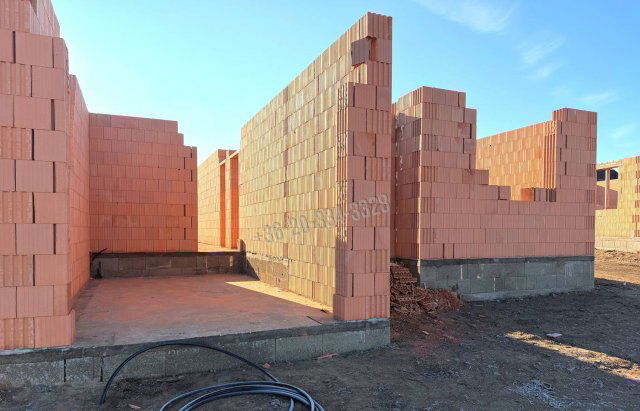 Eladó családi ház, Veresegyházon 149.9 M Ft, 5 szobás