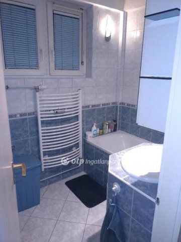 Eladó téglalakás, Budapesten, II. kerületben 99.8 M Ft, 2 szobás