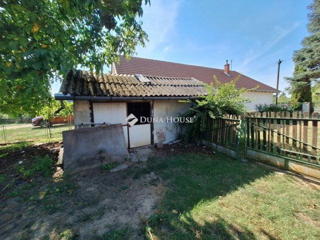 Eladó családi ház, Toronyon 47.4 M Ft, 4 szobás