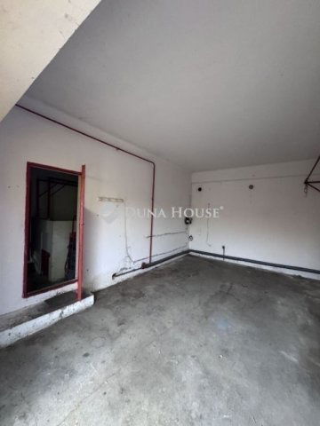 Eladó családi ház, Ceglédbercelen 67 M Ft, 5 szobás