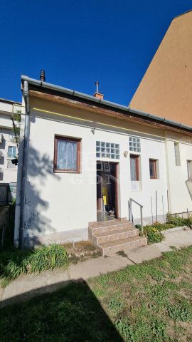 Eladó ikerház, Budapesten, XIX. kerületben 81 M Ft, 2 szobás
