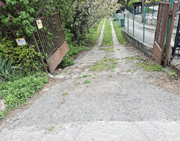 Eladó telek, Budapesten, III. kerületben 270 M Ft