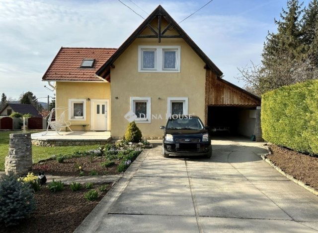 Eladó családi ház, Budakeszin 133 M Ft, 2+2 szobás