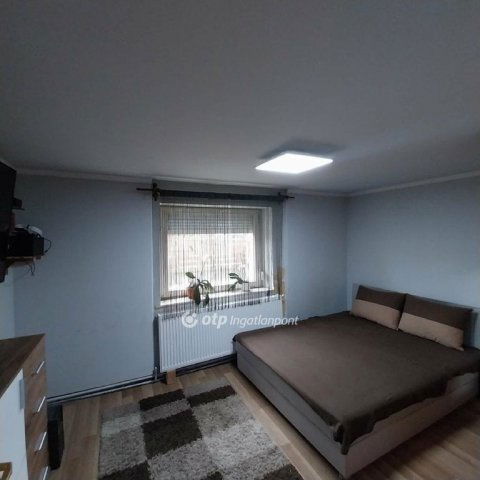 Eladó családi ház, Nyírpazonyon 57.9 M Ft, 3 szobás